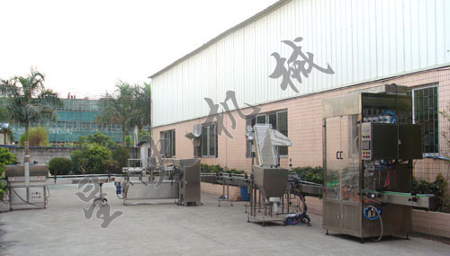 自動灌裝生產(chǎn)線