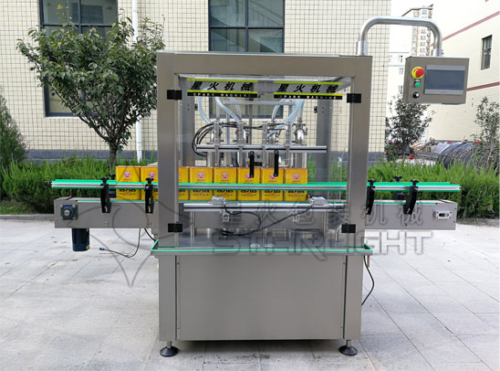 星火食用油流水線設(shè)備展示